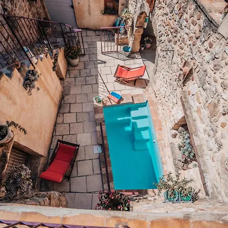 度假居 Maison En Pierre Avec Bassin La Bastide-dʼEngras