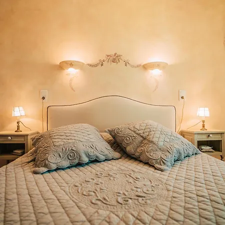 Maison En Pierre Avec Bassin Casa de Férias La Bastide-dʼEngras